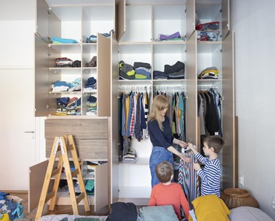 How to Eliminate Odors from Your Closet